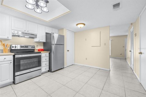 Adosado en venta en Lakeland, Florida, 2 dormitorios, 89.19 m2 № 2204097 - foto 15