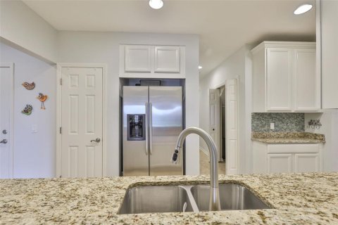 Condo in Bradenton, Florida, 3 bedrooms  № 2277990 - photo 11