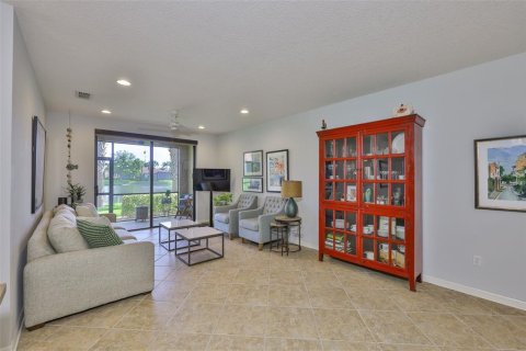 Condo in Bradenton, Florida, 3 bedrooms  № 2277990 - photo 4