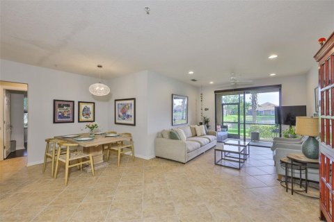 Condo in Bradenton, Florida, 3 bedrooms  № 2277990 - photo 8