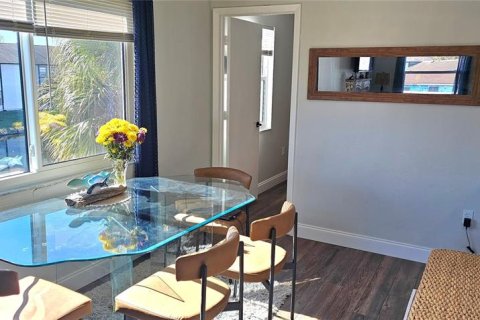 Copropriété à louer à Bradenton, Floride: 2 chambres, 84.73 m2 № 2109163 - photo 5