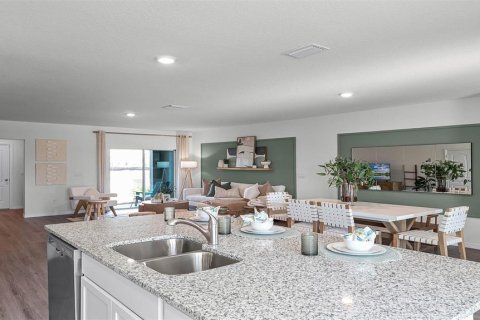 Touwnhouse à vendre à Apopka, Floride: 3 chambres, 152.36 m2 № 1908221 - photo 5