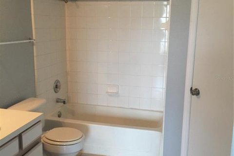 Condominio en alquiler en Kissimmee, Florida, 2 dormitorios, 95.32 m2 № 1776711 - foto 11