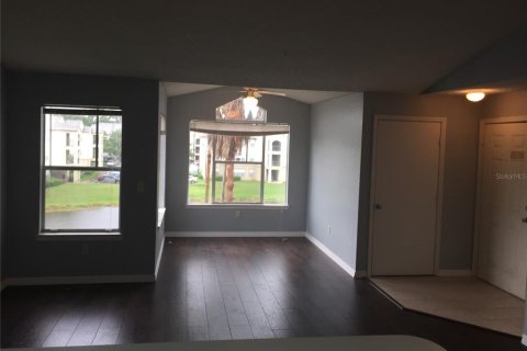 Condominio en alquiler en Kissimmee, Florida, 2 dormitorios, 95.32 m2 № 1776711 - foto 4