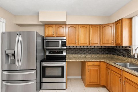 Villa ou maison à vendre à Saint Petersburg, Floride: 3 chambres, 125.6 m2 № 2289682 - photo 6