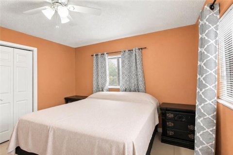 Villa ou maison à vendre à Saint Petersburg, Floride: 3 chambres, 125.6 m2 № 2289682 - photo 15