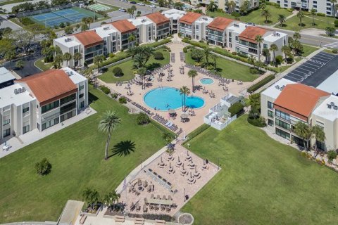 Copropriété à louer à Clearwater, Floride: 2 chambres, 109.72 m2 № 2387403 - photo 26