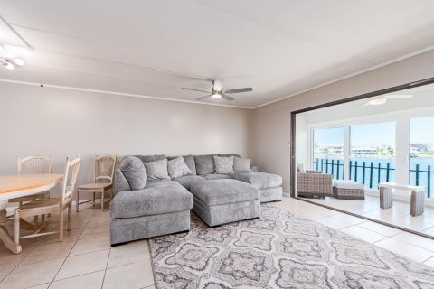 Copropriété à louer à Clearwater, Floride: 2 chambres, 109.72 m2 № 2387403 - photo 9