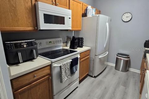 Condominio en alquiler en Orlando, Florida, 2 dormitorios, 97.55 m2 № 1822742 - foto 5