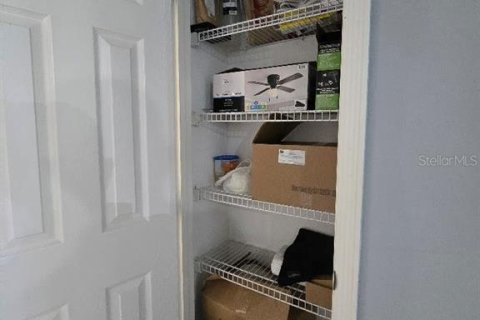 Condominio en alquiler en Orlando, Florida, 2 dormitorios, 97.55 m2 № 1822742 - foto 10