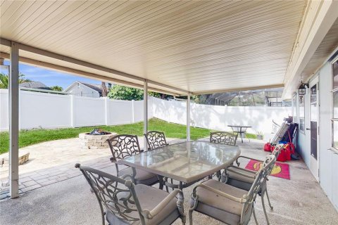 House in Safety Harbor, Florida 3 bedrooms, 172.43 sq.m. № 1782482 - photo 28