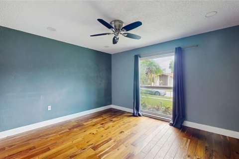 House in Safety Harbor, Florida 3 bedrooms, 172.43 sq.m. № 1782482 - photo 19