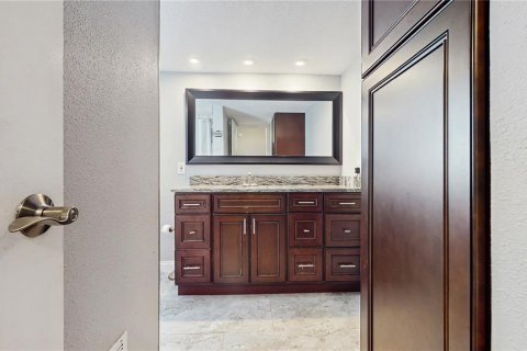House in Safety Harbor, Florida 3 bedrooms, 172.43 sq.m. № 1782482 - photo 22