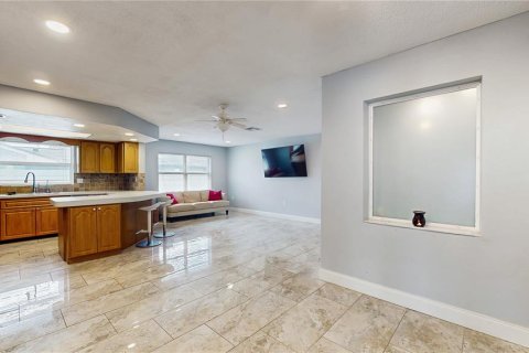 House in Safety Harbor, Florida 3 bedrooms, 172.43 sq.m. № 1782482 - photo 30