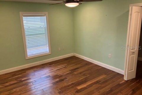 House in Safety Harbor, Florida 3 bedrooms, 172.43 sq.m. № 1782482 - photo 4