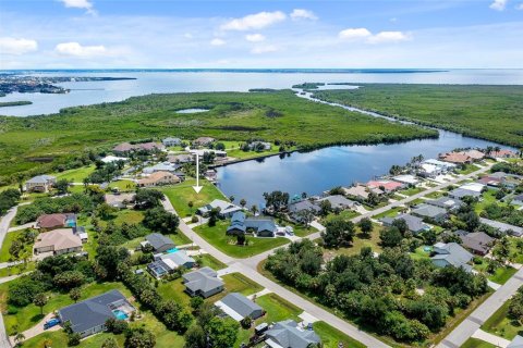 Land in Port Charlotte, Florida № 1341633 - photo 1