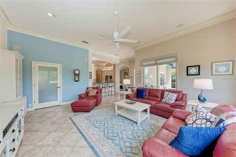 House in Bradenton, Florida 3 bedrooms, 231.42 sq.m. № 1772922 - photo 8