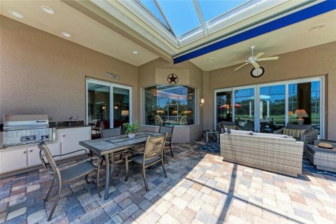 House in Bradenton, Florida 3 bedrooms, 231.42 sq.m. № 1772922 - photo 14