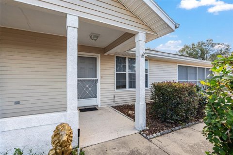 House in Ocala, Florida 2 bedrooms, 115.01 sq.m. № 1529793 - photo 6
