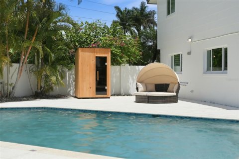 Villa ou maison à vendre à Saint Petersburg, Floride: 5 chambres, 268.3 m2 № 2199707 - photo 7