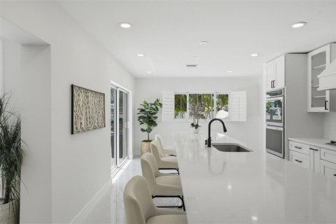 Villa ou maison à vendre à Saint Petersburg, Floride: 5 chambres, 268.3 m2 № 2199707 - photo 28