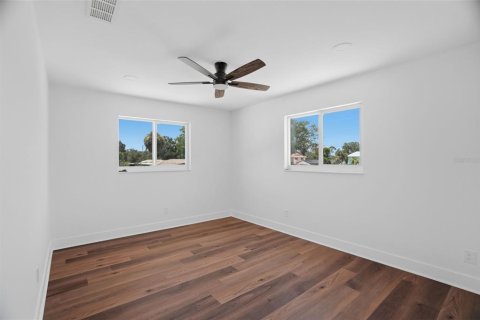 Villa ou maison à vendre à Saint Petersburg, Floride: 5 chambres, 268.3 m2 № 2199707 - photo 24