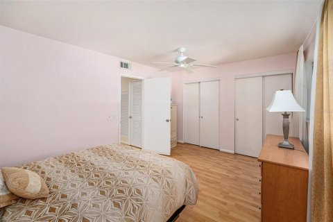 Купить кондоминиум в Сент-Питерсберг, Флорида 3 комнаты, 84.54м2, № 1873069 - фото 11
