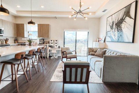 Condominio en Doral, Florida, 3 dormitorios  № 2146513