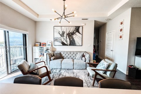 Condominio en venta en Doral, Florida, 3 dormitorios, 124.95 m2 № 2146513 - foto 16