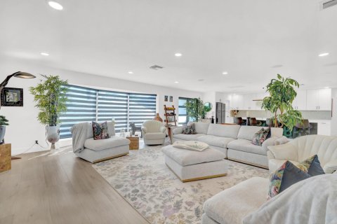Casa en venta en Palm Beach Gardens, Florida, 3 dormitorios, 192.59 m2 № 2189249 - foto 6