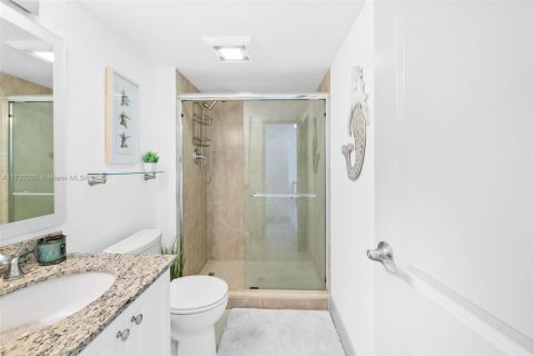 Купить кондоминиум в Авентура, Флорида 2 спальни, 101.45м2, № 1482070 - фото 25