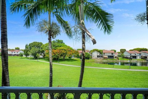 Купить виллу или дом в Майами, Флорида 3 спальни, 134.24м2, № 1923187 - фото 23