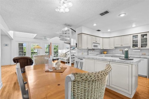Casa en venta en Palm Harbor, Florida, 3 dormitorios, 151.43 m2 № 1840383 - foto 22