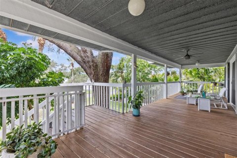 Casa en venta en Palm Harbor, Florida, 3 dormitorios, 151.43 m2 № 1840383 - foto 13