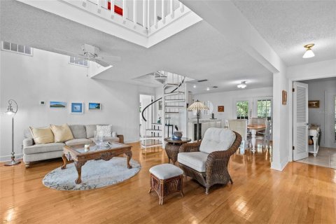 Casa en venta en Palm Harbor, Florida, 3 dormitorios, 151.43 m2 № 1840383 - foto 18