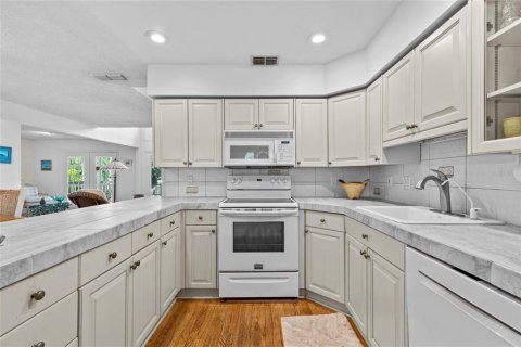 Casa en venta en Palm Harbor, Florida, 3 dormitorios, 151.43 m2 № 1840383 - foto 24