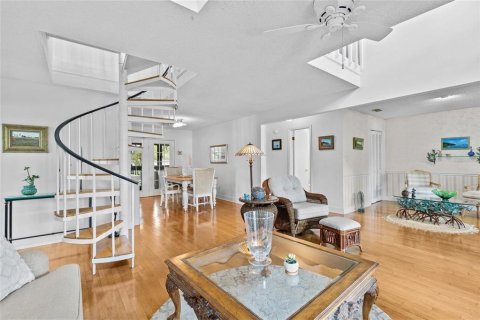 Casa en venta en Palm Harbor, Florida, 3 dormitorios, 151.43 m2 № 1840383 - foto 19
