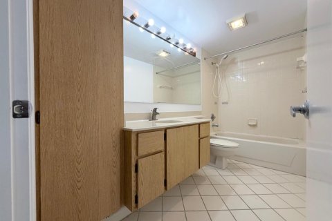 Touwnhouse à louer à West Palm Beach, Floride: 2 chambres, 114.83 m2 № 2434372 - photo 2