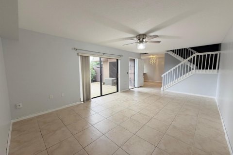 Touwnhouse à louer à West Palm Beach, Floride: 2 chambres, 114.83 m2 № 2434372 - photo 6