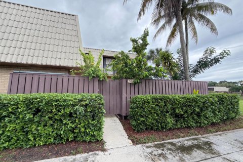 Touwnhouse à louer à West Palm Beach, Floride: 2 chambres, 114.83 m2 № 2434372 - photo 23