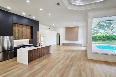 Casa en venta en Miramar, Florida, 5 dormitorios, 260.5 m2 № 2173656 - foto 5