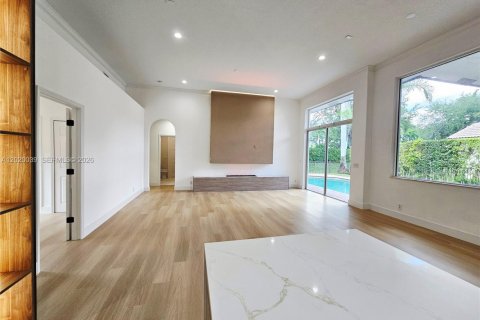Casa en venta en Miramar, Florida, 5 dormitorios, 260.5 m2 № 2173656 - foto 6