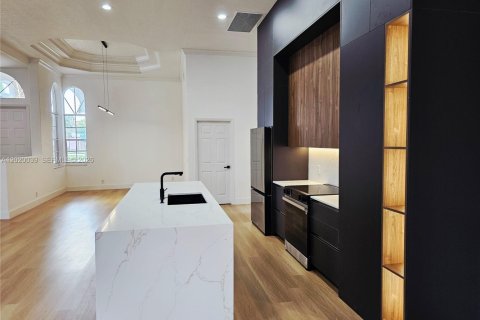 Casa en venta en Miramar, Florida, 5 dormitorios, 260.5 m2 № 2173656 - foto 23