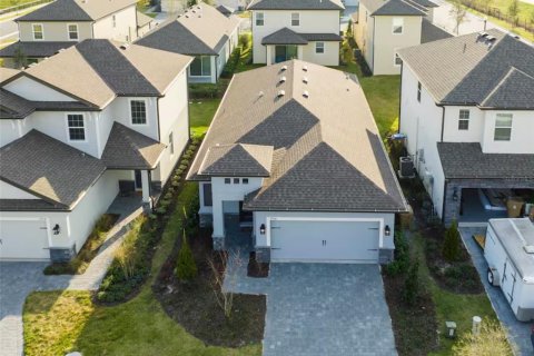 House in Kissimmee, Florida 3 bedrooms, 145.86 sq.m. № 2102432 - photo 12