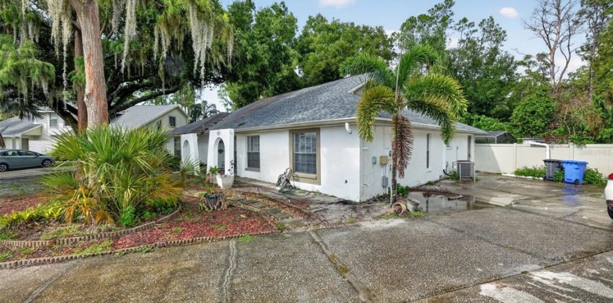 Duplex à Tampa, Floride 2 chambres, 115.2 m2 № 2216555