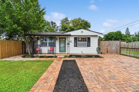 Casa en venta en Saint Petersburg, Florida, 2 dormitorios, 85.66 m2 № 1902074 - foto 3