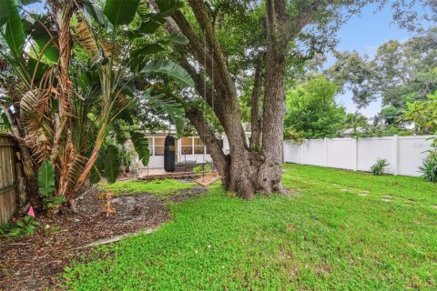 Villa ou maison à vendre à Saint Petersburg, Floride: 2 chambres, 85.66 m2 № 1902074 - photo 23