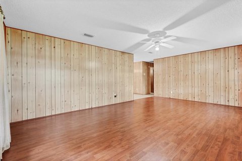Villa ou maison à vendre à Leesburg, Floride: 2 chambres, 111.48 m2 № 1905004 - photo 11