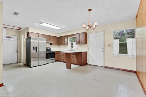 Villa ou maison à vendre à Leesburg, Floride: 2 chambres, 111.48 m2 № 1905004 - photo 14