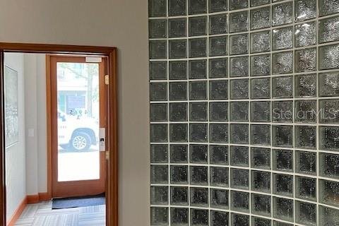 Propiedad comercial en alquiler en Gainesville, Florida, 231.98 m2 № 1901781 - foto 6